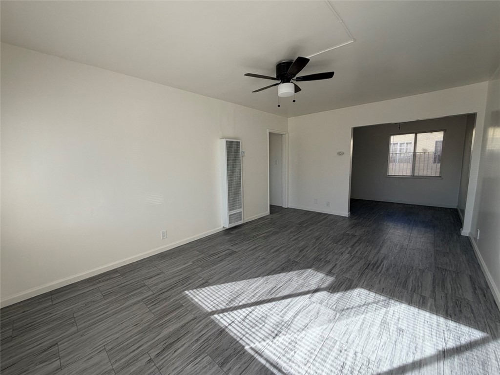 Huntington Park Condo: 7034 Mountain View Avenue