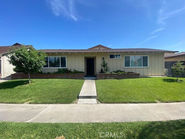 Cypress Condo: 6042 Lime Avenue