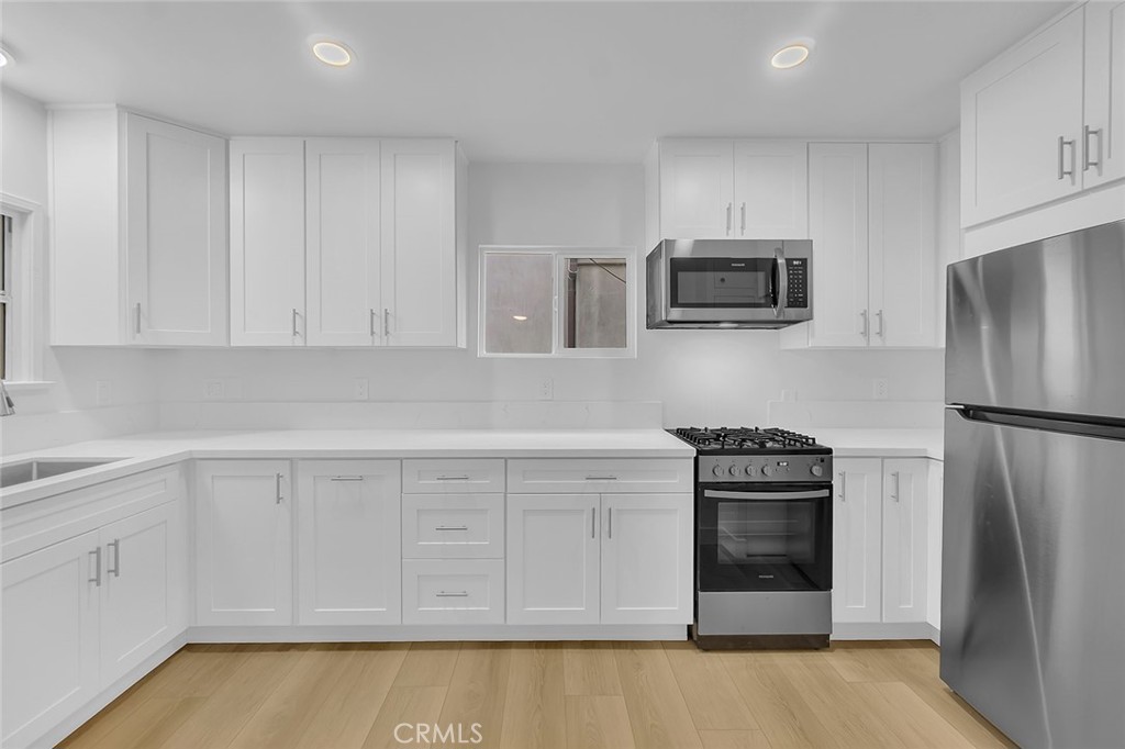 Long Beach Condo: 5125 East Ocean Boulevard