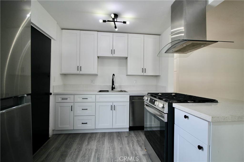 San Diego Condo: 4687 Monroe Avenue