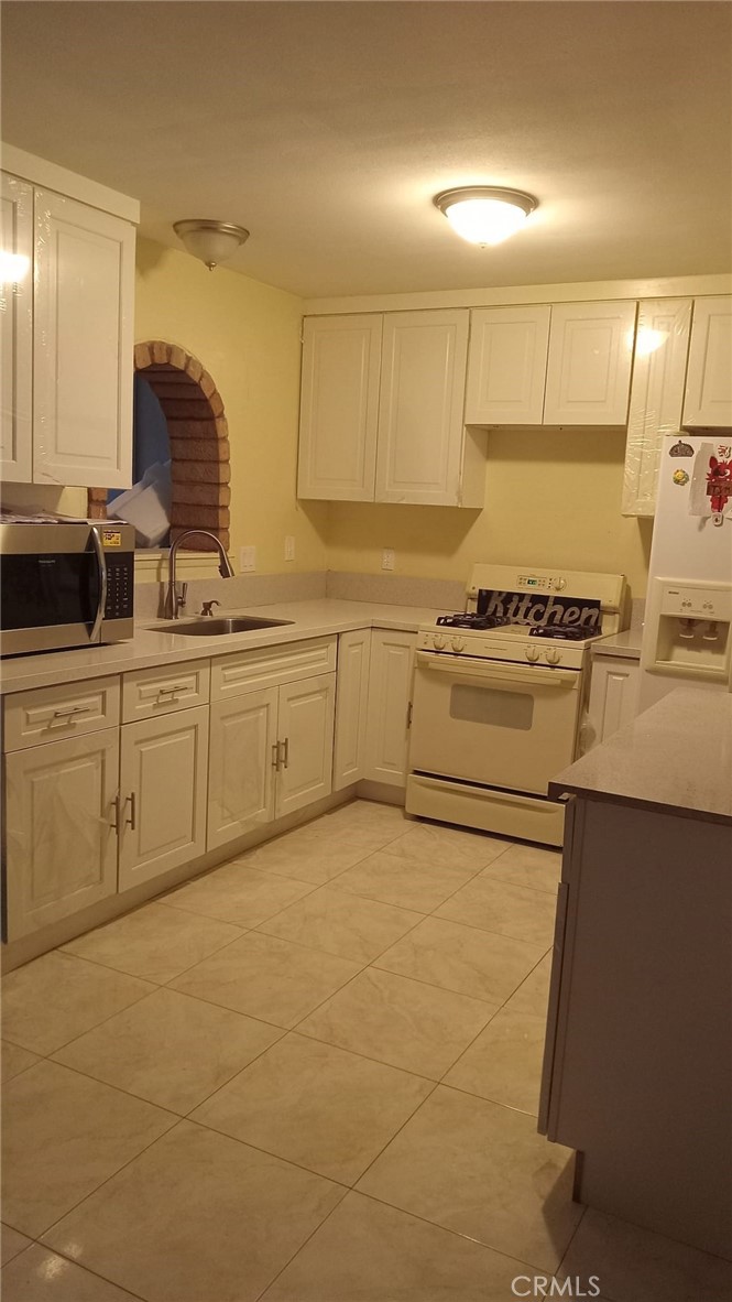 Barstow Condo: 1928 Armory Road