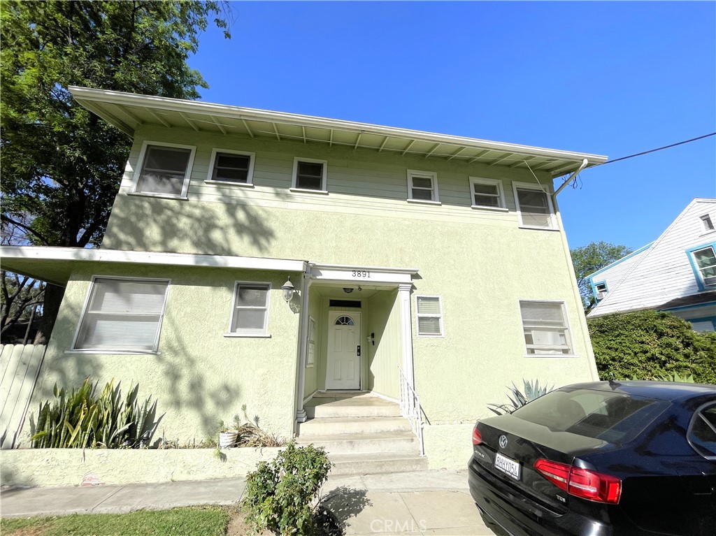 Riverside Condo: 3891 Locust Street