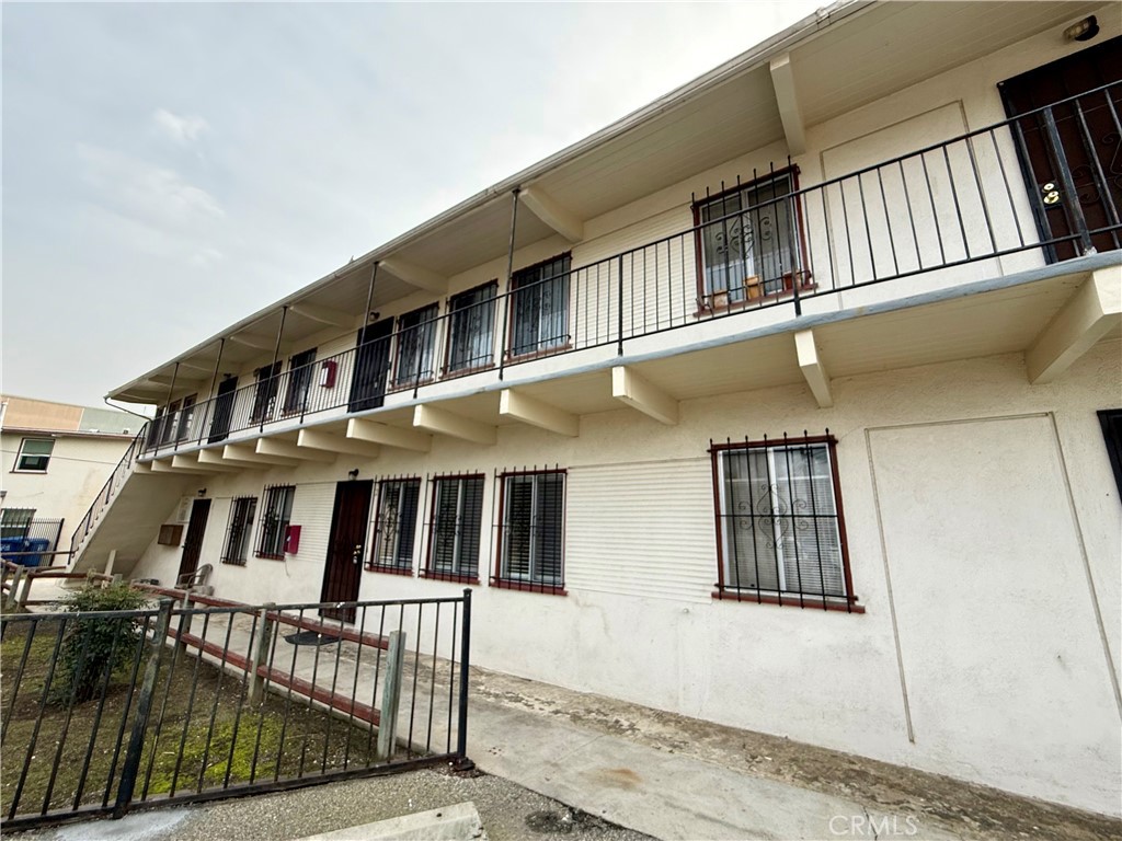 Culver City Condo: 11523 Bradson Place