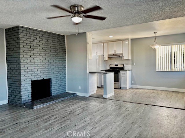 Huntington Beach Condo: 17092 Emerald Lane