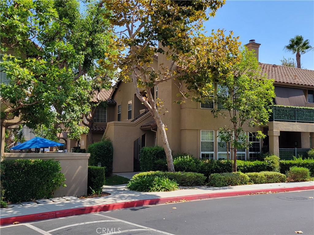 Aliso Viejo Condo: 17 Destiny Way