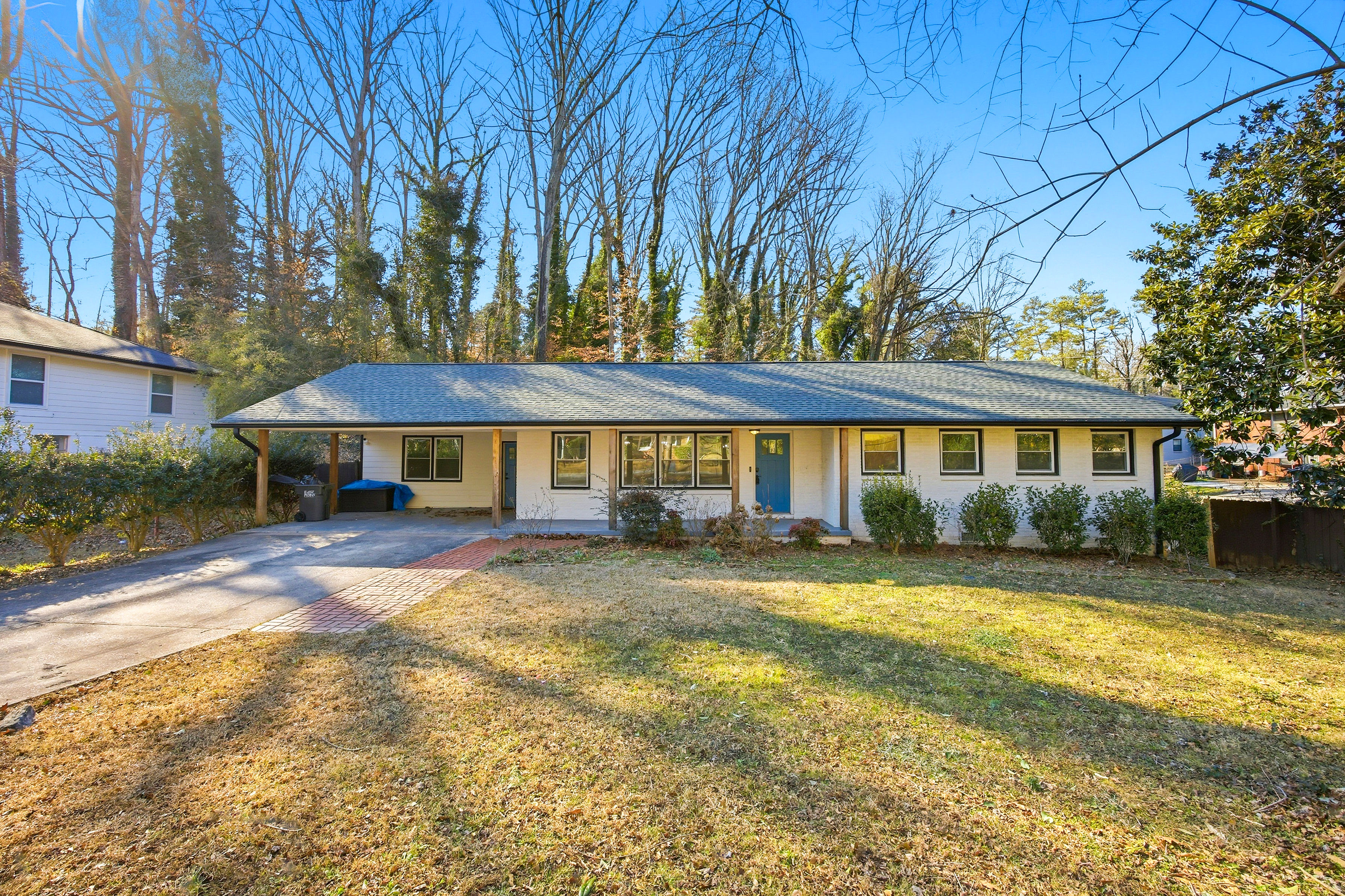 East Point House: 2717 South Clark Drive