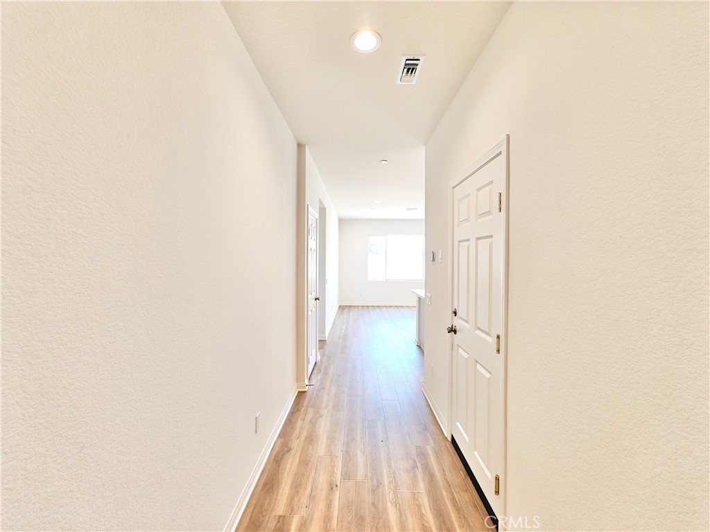 Riverside Condo: 20154 Patchfield Drive