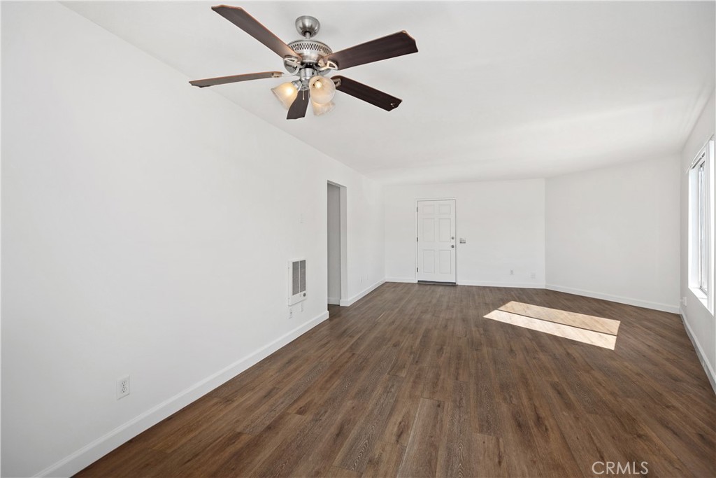 San Clemente Condo: 803 Calle Puente