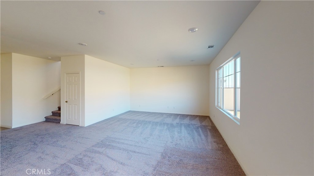 Riverside Condo: 21084 Telegraph Road