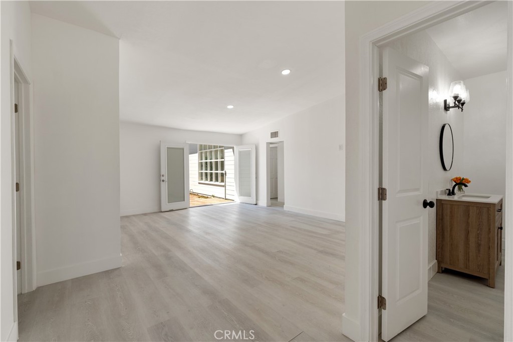 Alhambra Condo: 1201 South Almansor Street