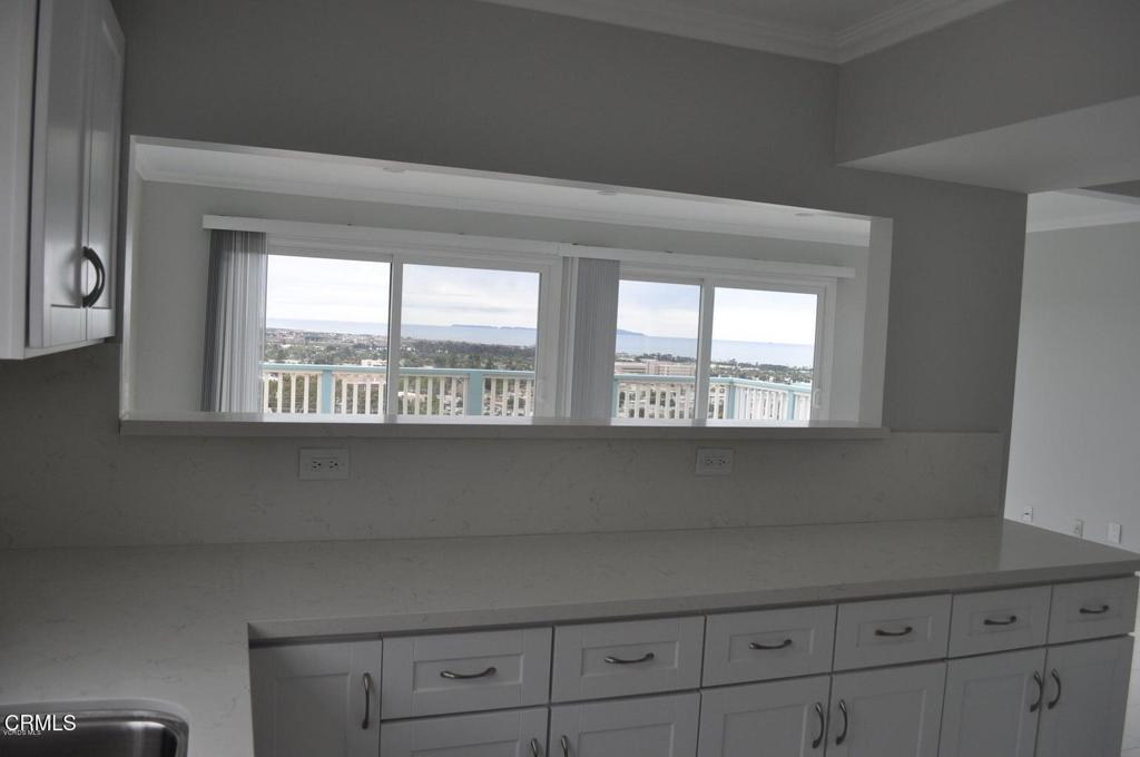 Ventura Condo: 3309 Hilltop Drive