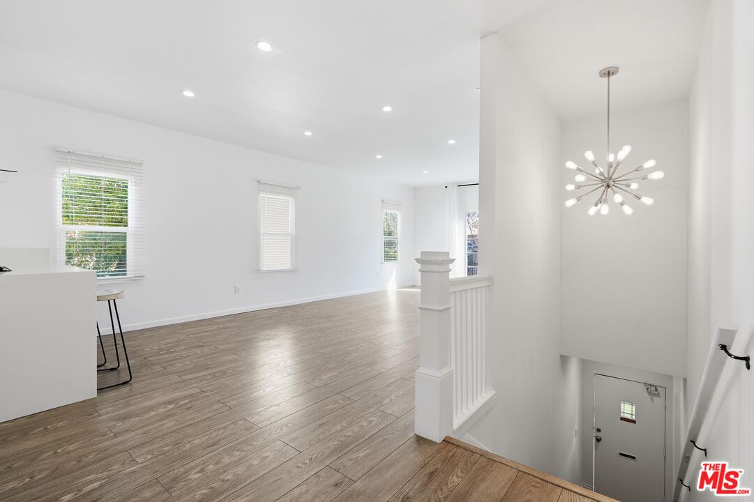 Beverly Hills Condo: 455 South Rexford Drive