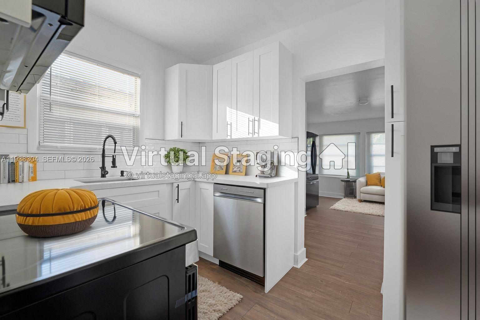 Hollywood Condo: 1505 Monroe Street