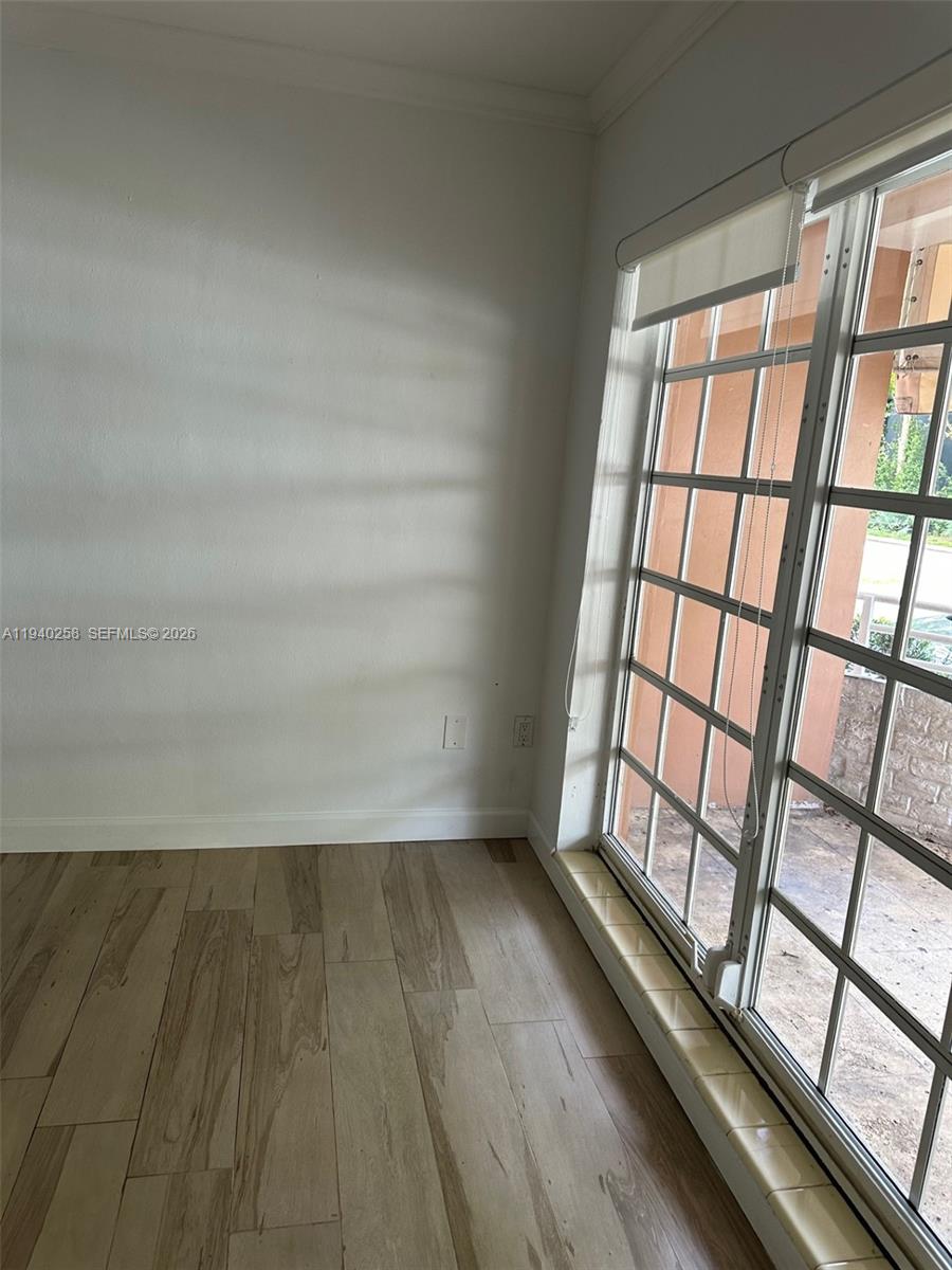 Bal Harbour Condo: 60 Park Drive