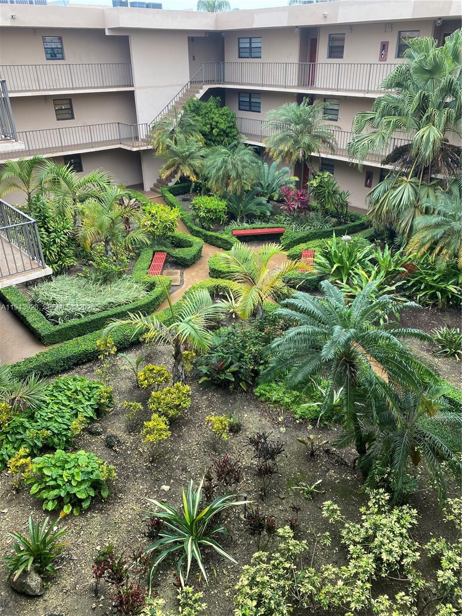 Miami Condo: 10625 Southwest 112th Avenue