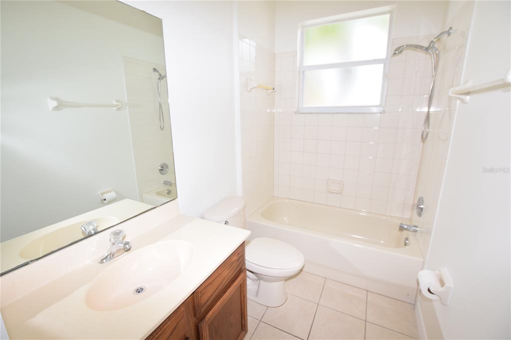 Kissimmee Condo: 2604 Lutza Way