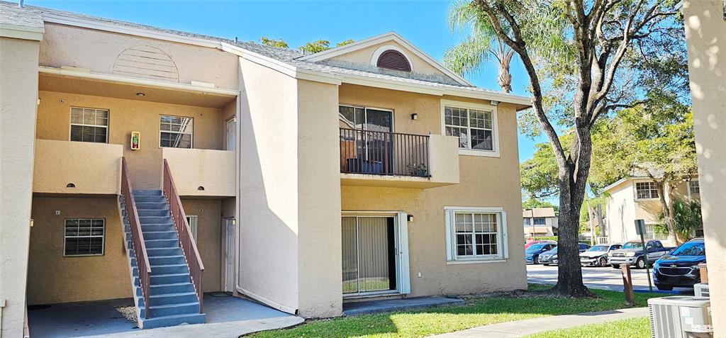 Pembroke Pines Condo: 2001 Northwest 96th Terrace