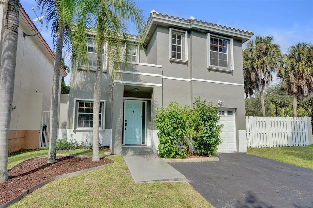 Cooper City Condo: 11567 North Open Court