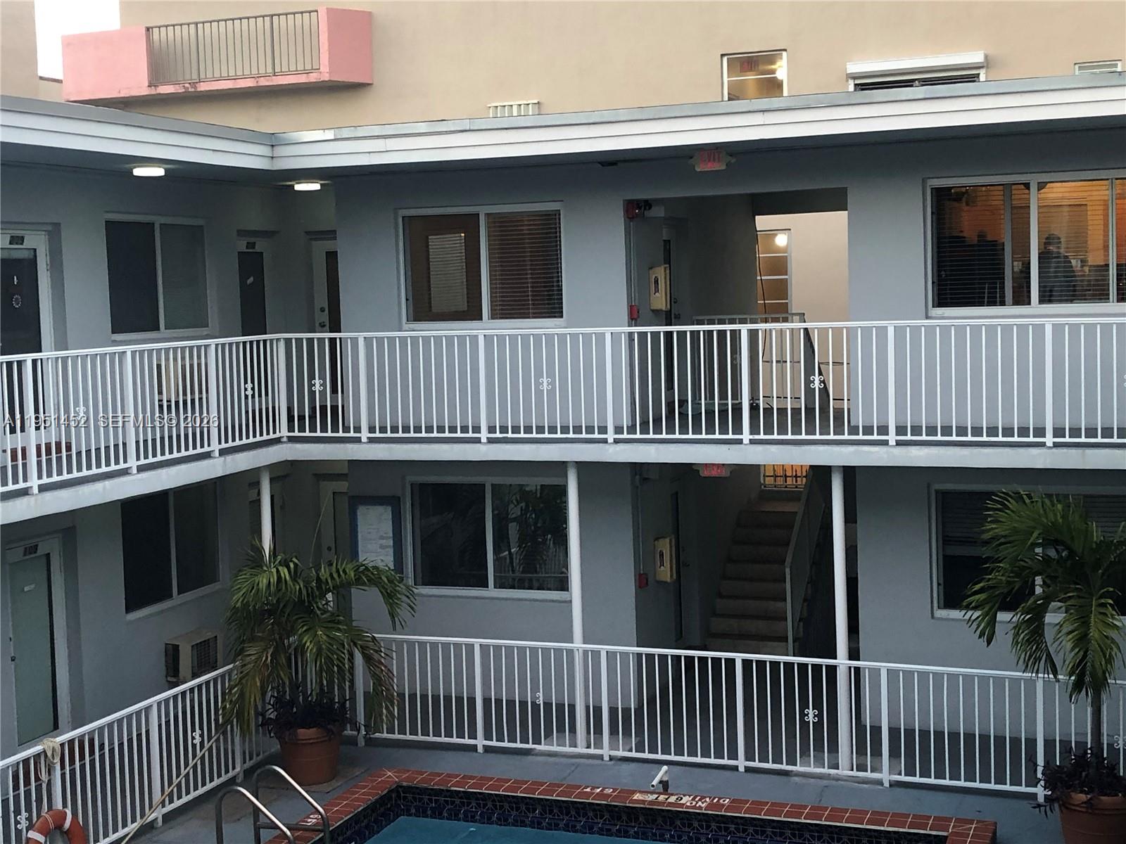 Miami Beach Condo: 305 69th Street