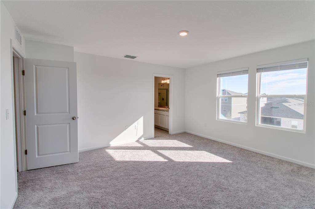 Minneola Condo: 2216 Bear Peak Drive