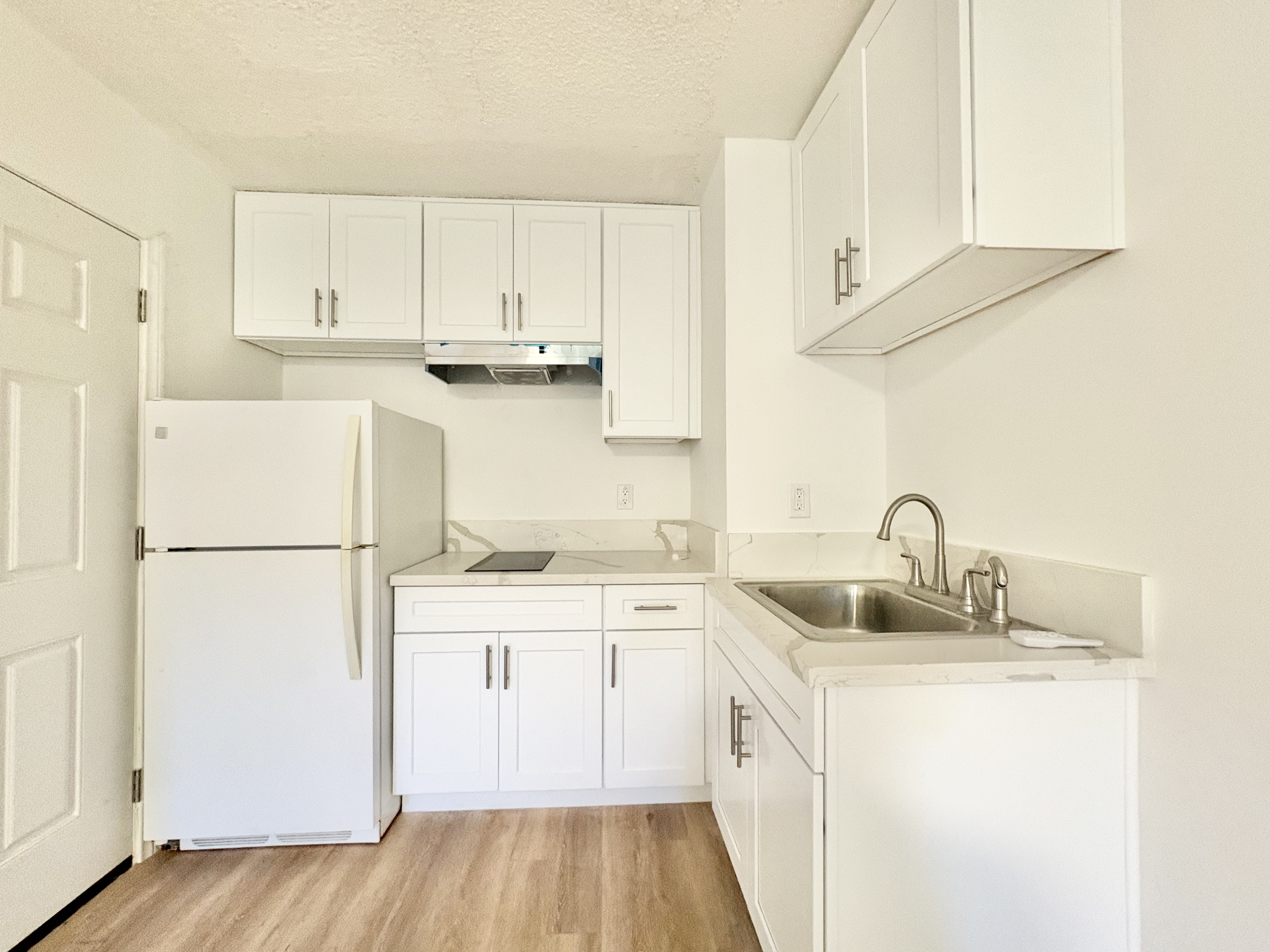 North Hollywood Condo: 11604 Sylvan St