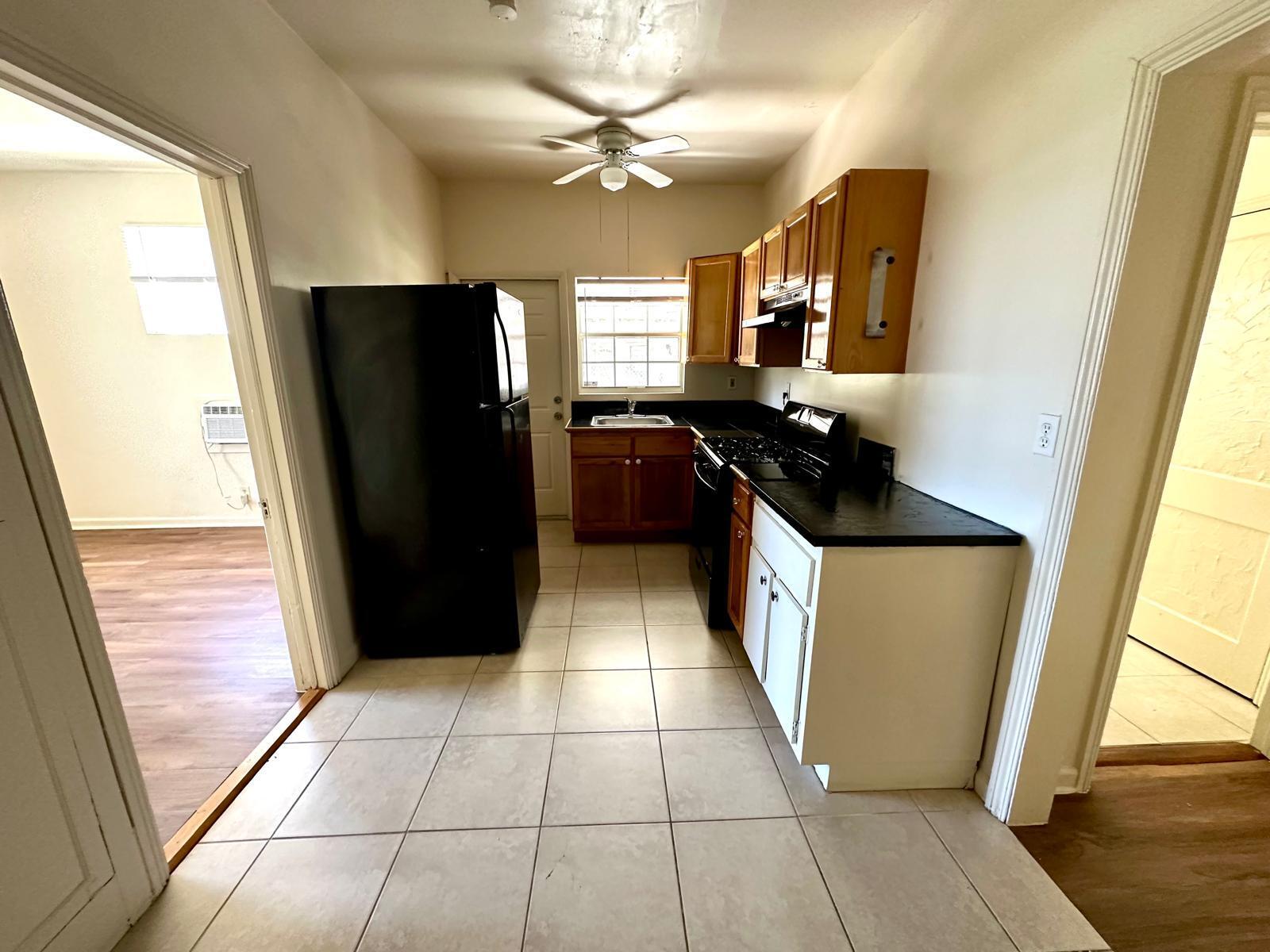 West Palm Beach Condo: 2016 Broward Avenue