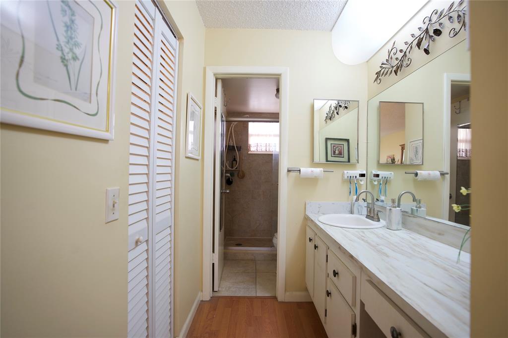 Margate Condo: Undisclosed Address