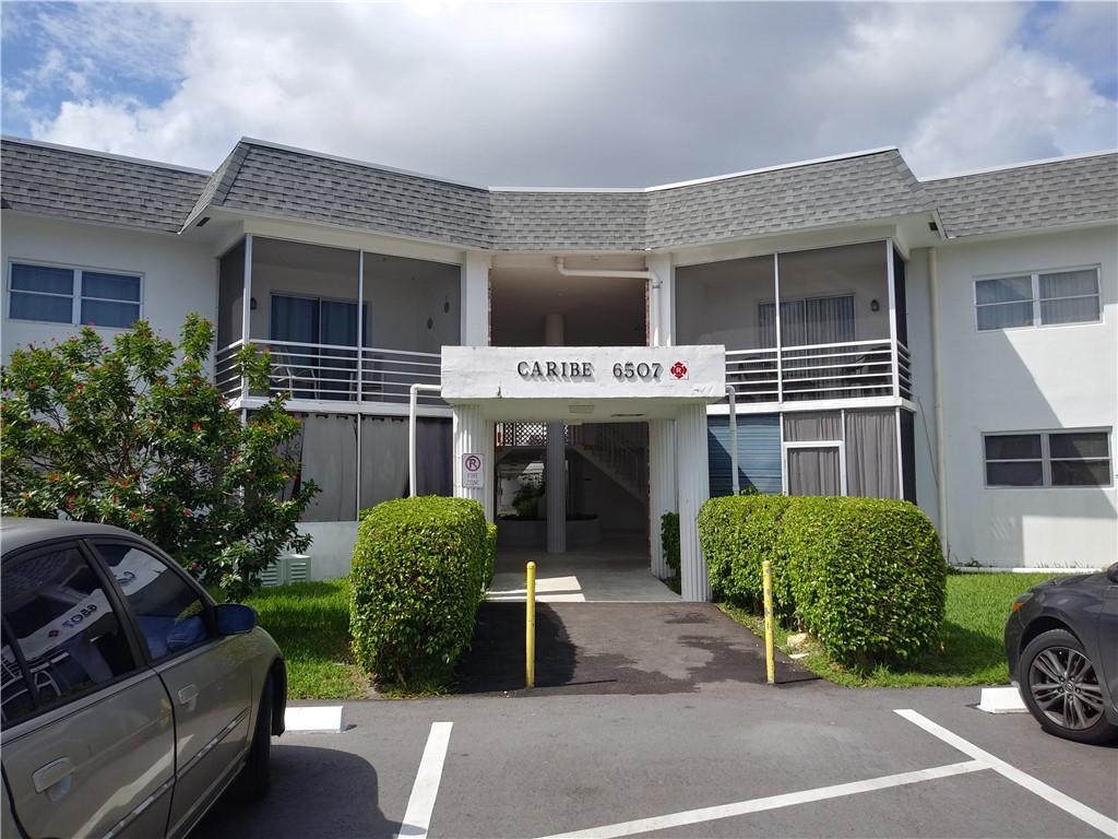 Margate Condo: 6507 Winfield Boulevard