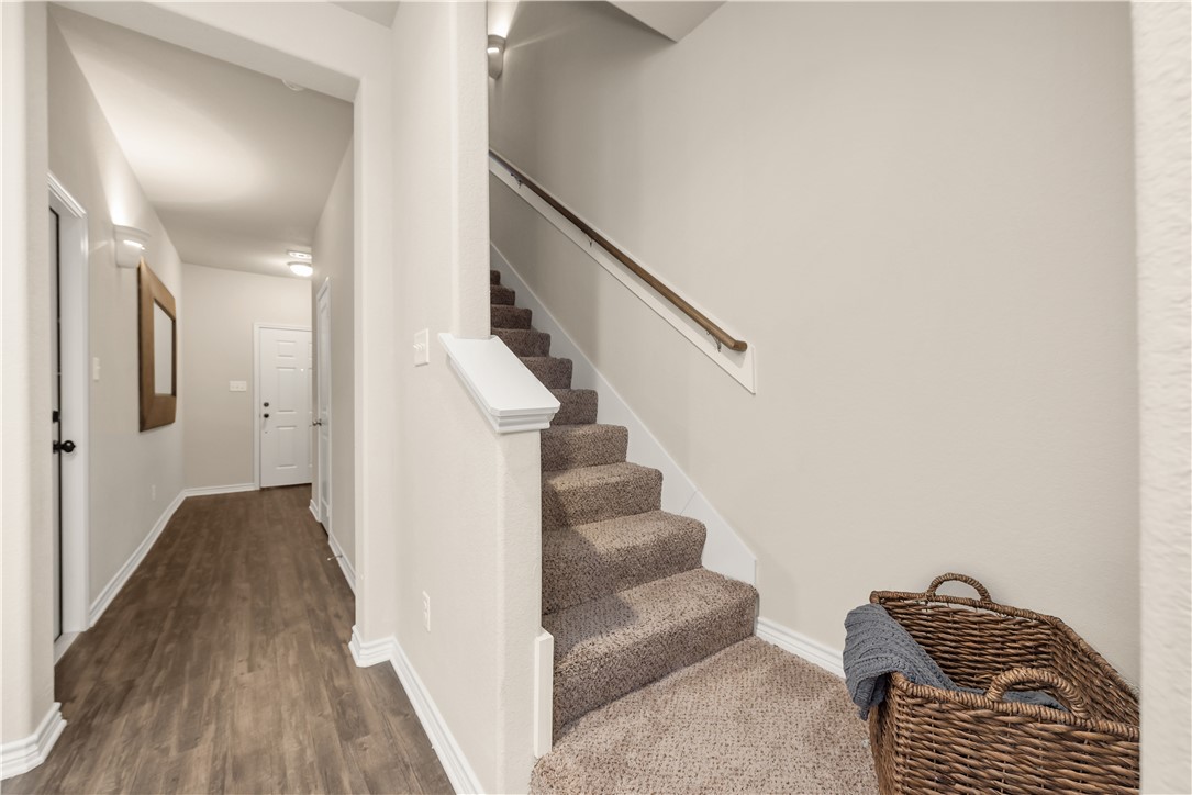 College Station Condo: 3314 Papa Bear Drive