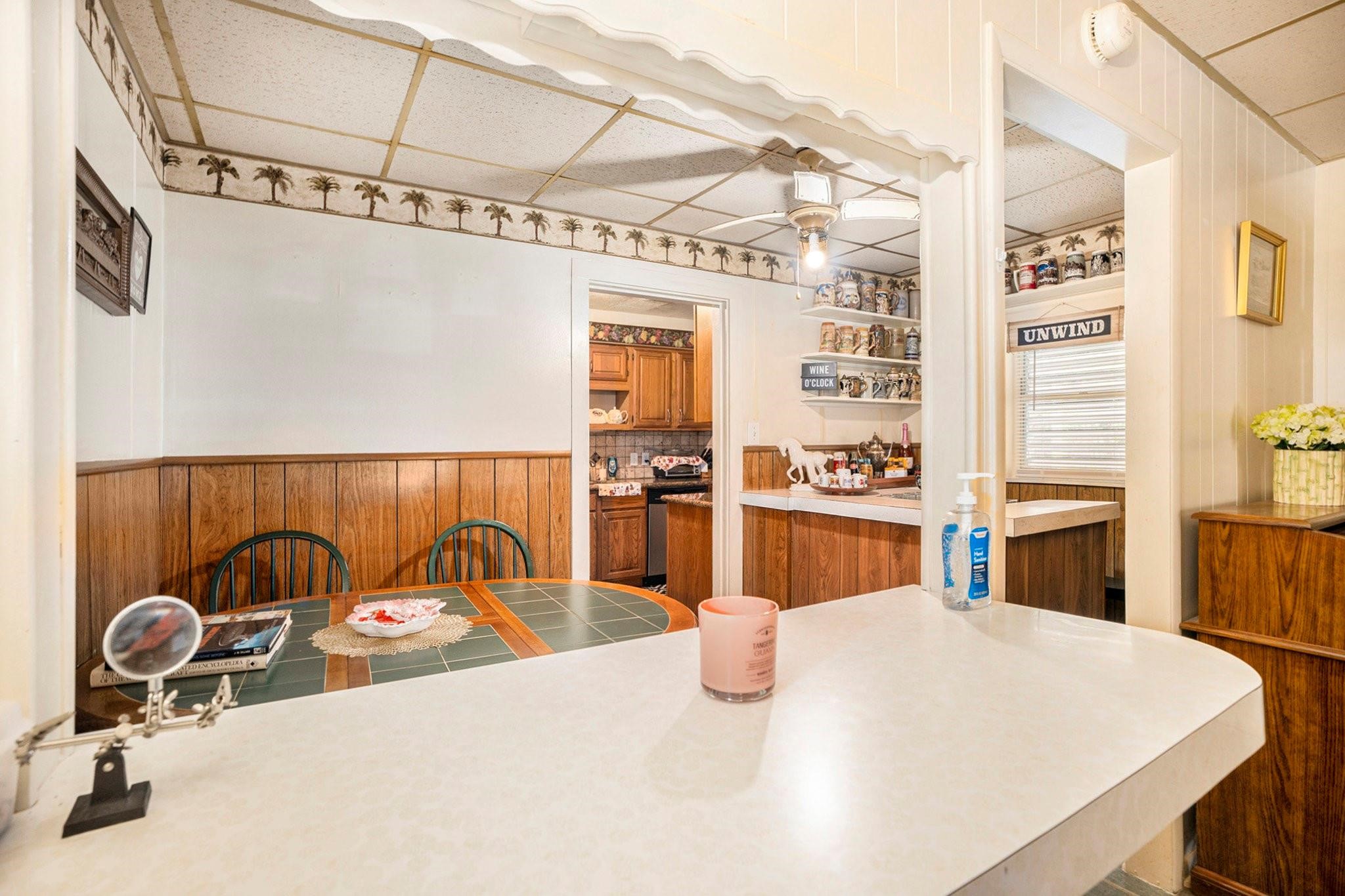 Galveston Condo: 17 Manor Way