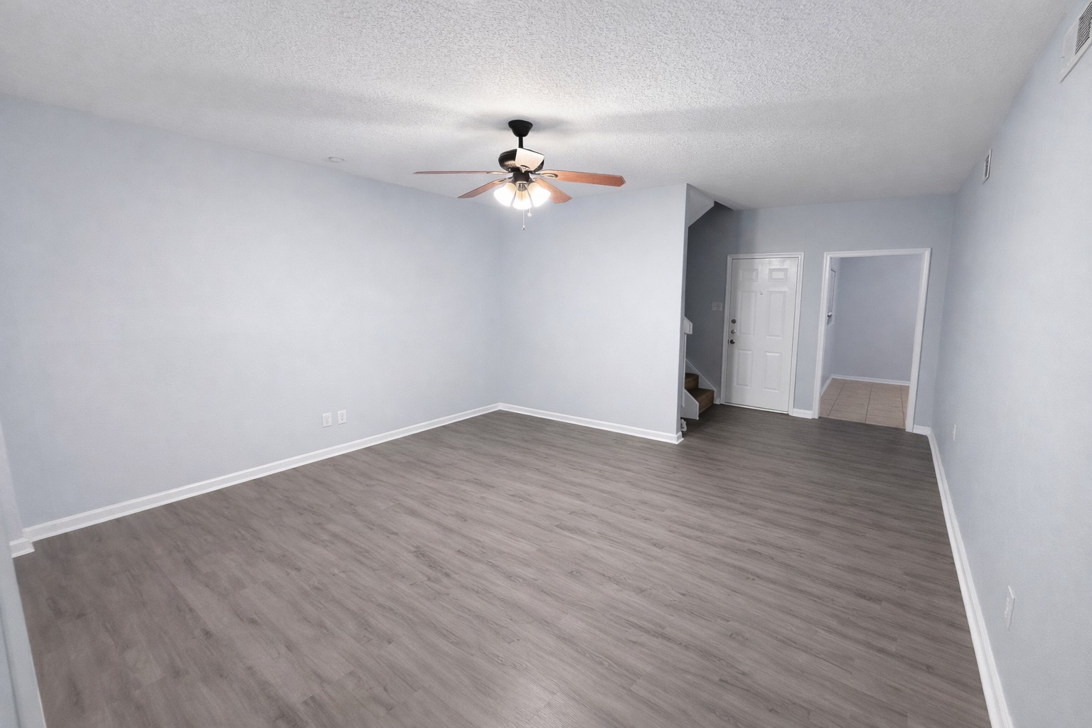 Conroe Condo: 800 North San Jacinto Street