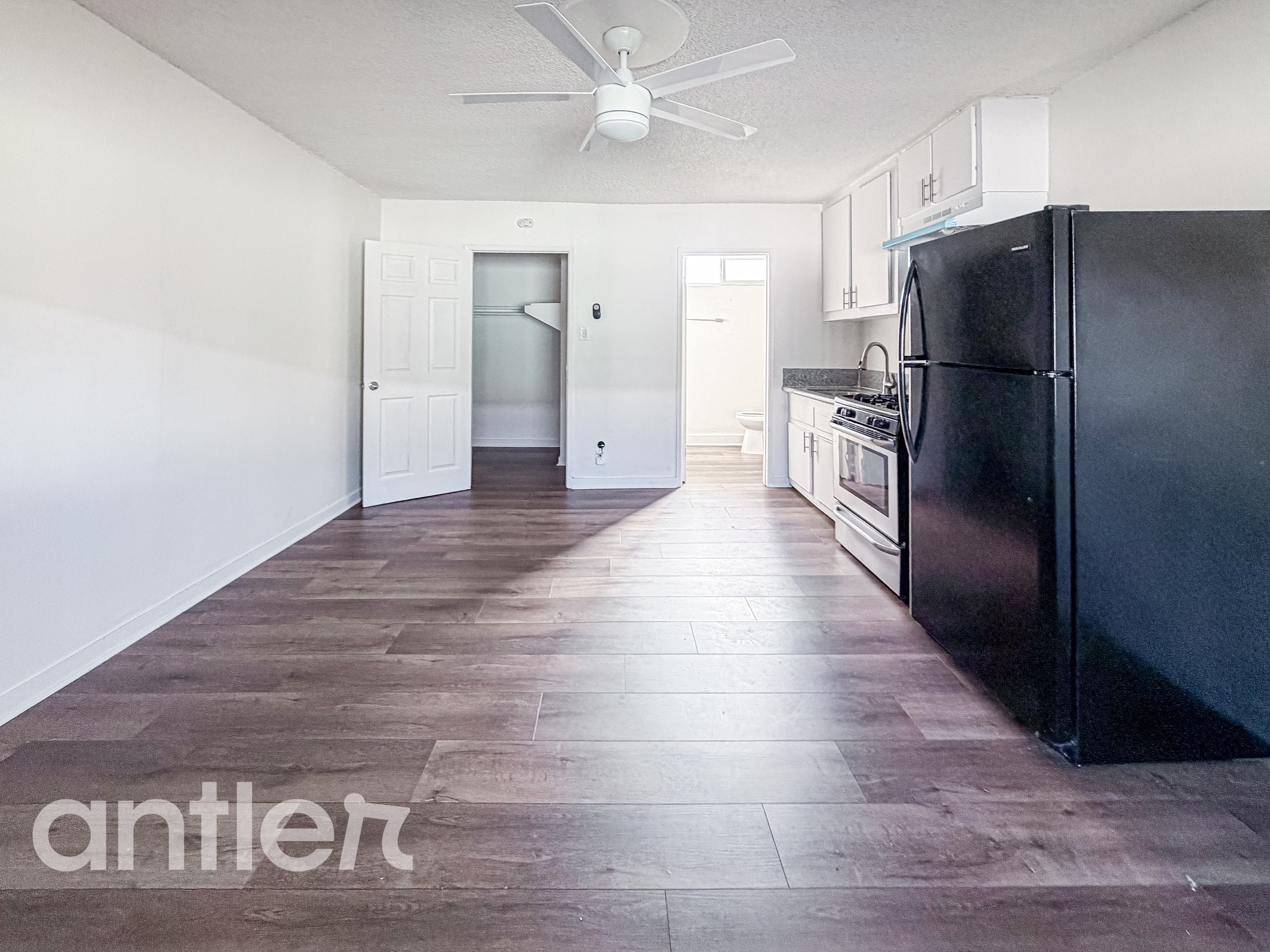 North Hills Condo: 9014 Orion Ave