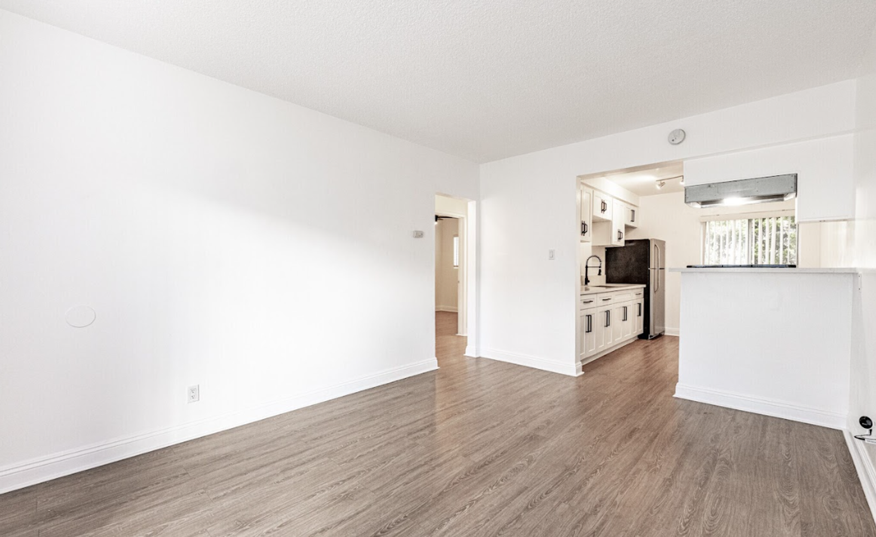 Downey Condo: 12521 Lakewood Blvd
