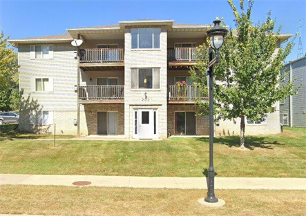 Coralville Condo: 203 5th St