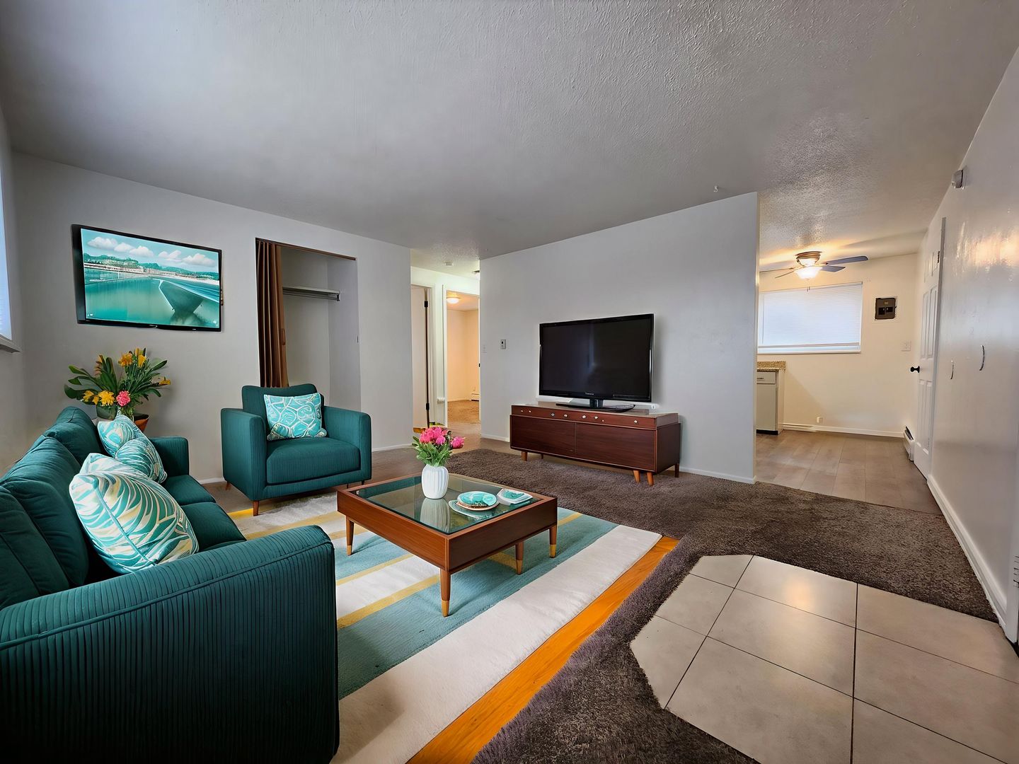 Fountain Condo: 7140 Alegre Circle