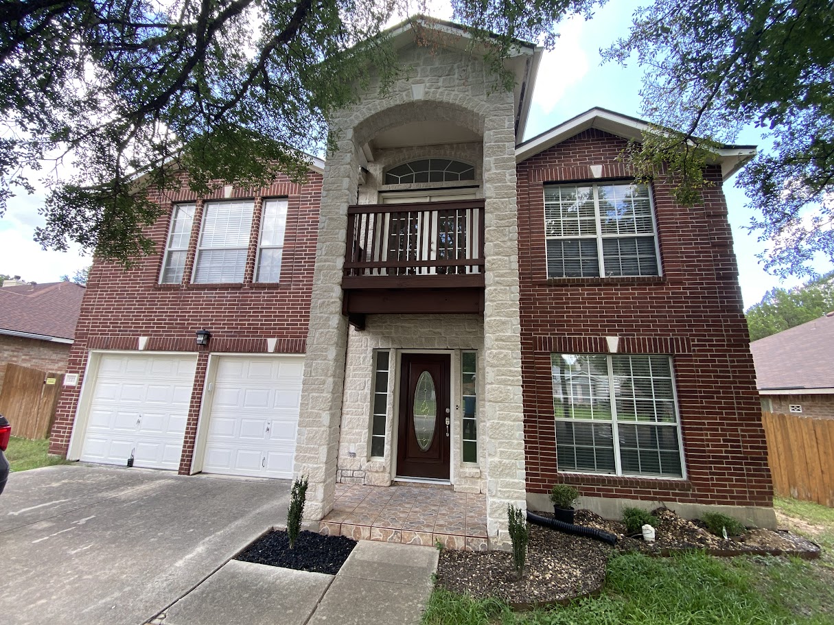 Cibolo House: 233 Cordero Dr