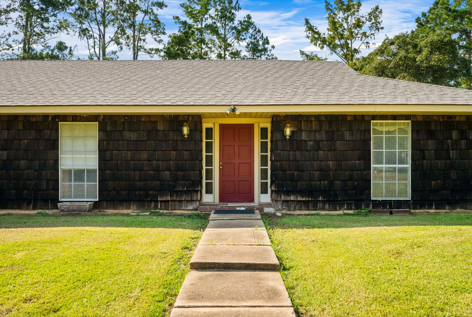 Montgomery House: 139 Nantachie Dam Road