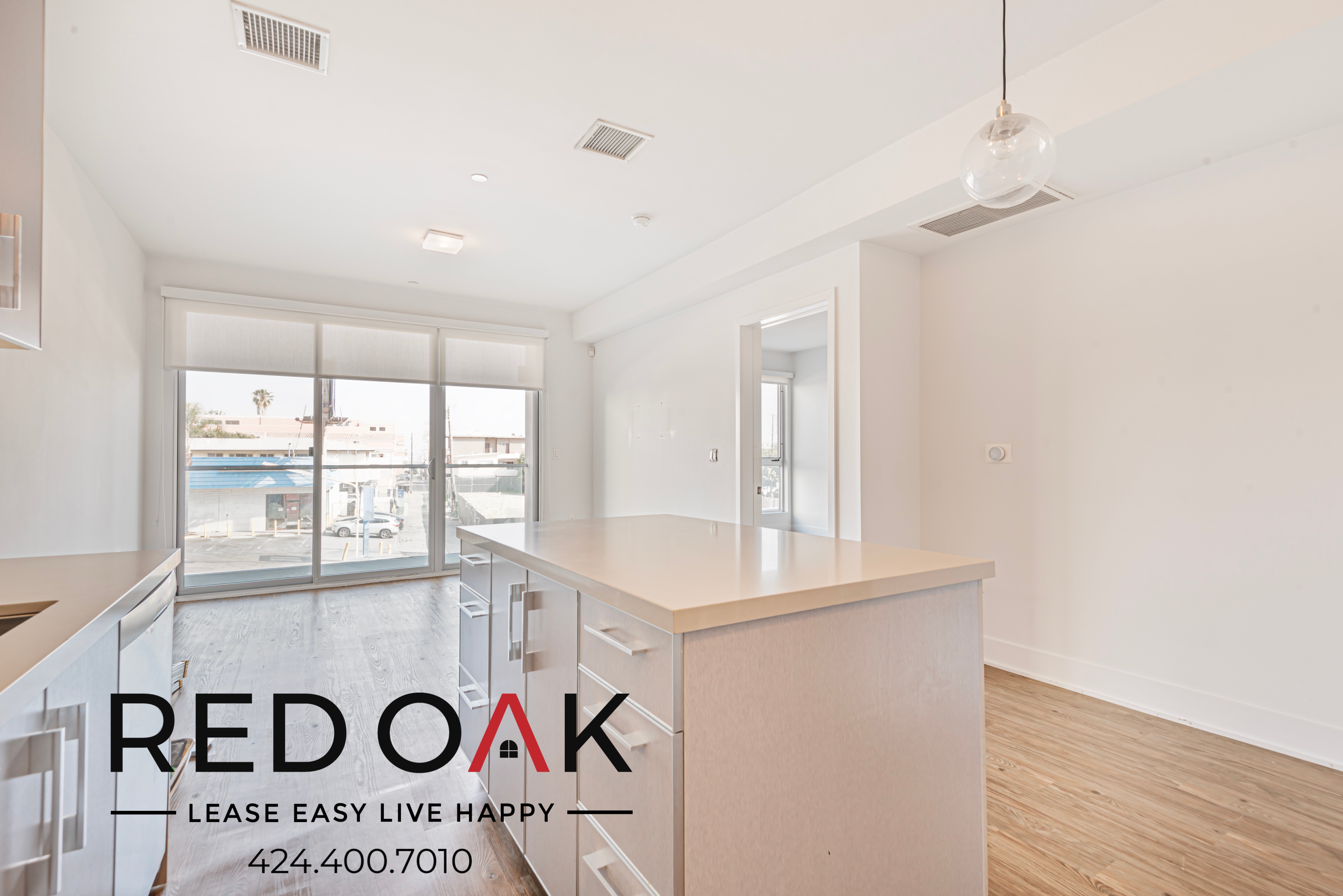 Los Angeles Condo: 1168 S Barrington Ave