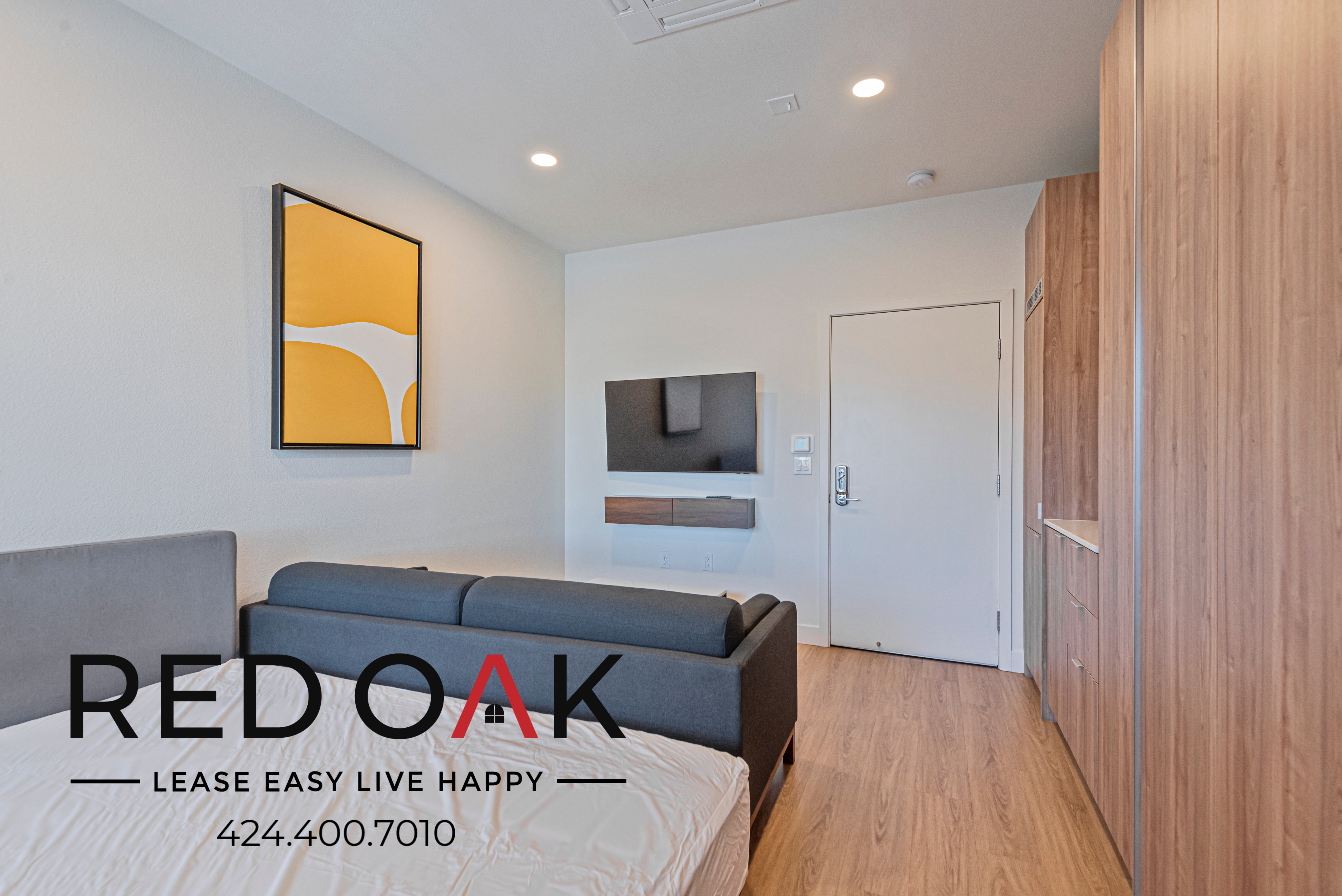 Canoga Park Condo: 7810 Topanga Canyon Blvd