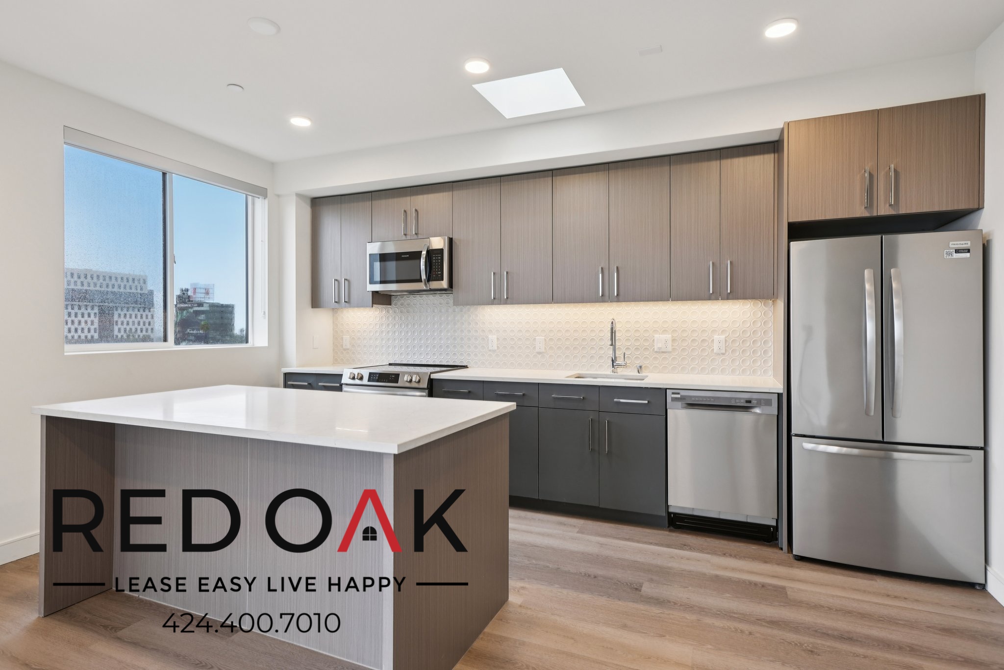 Los Angeles Condo: 5717 Carlton Way