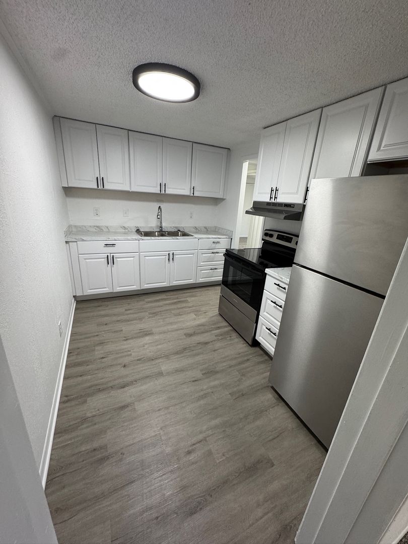 Leesburg Condo: 420 Mills Street