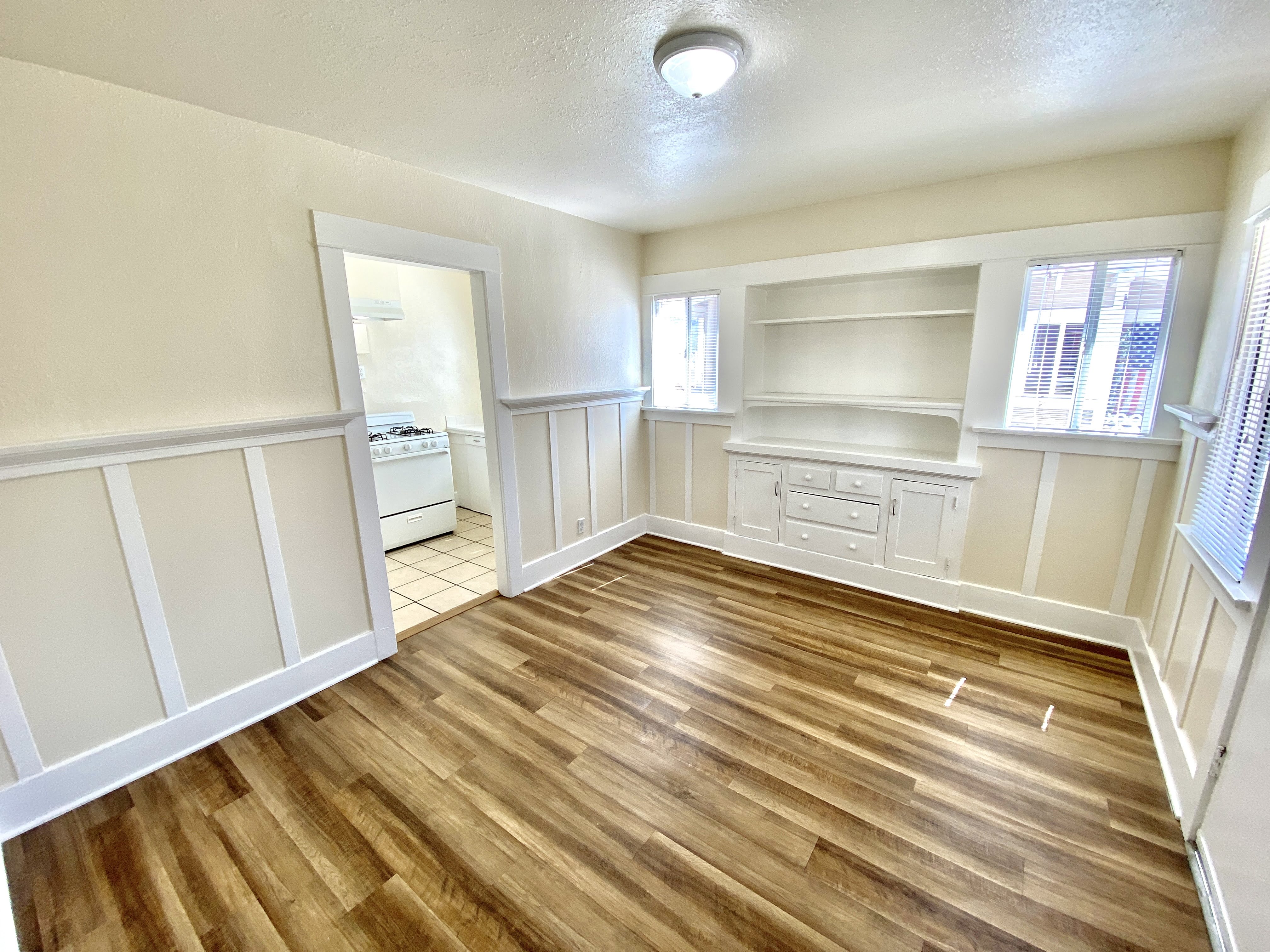 San Pedro Condo: 1032 W 1st Street