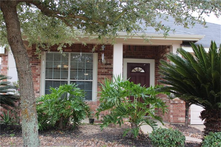 Houston Condo: 5535 Brookhollow Oaks Trail