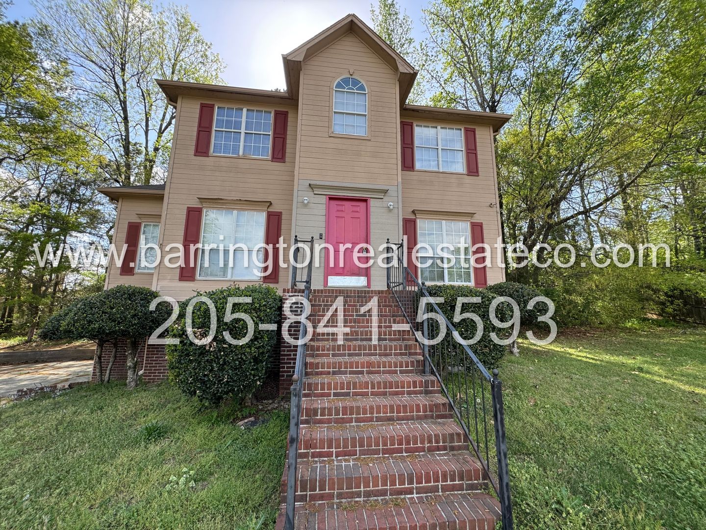 Helena House: 4451 Englewood Road