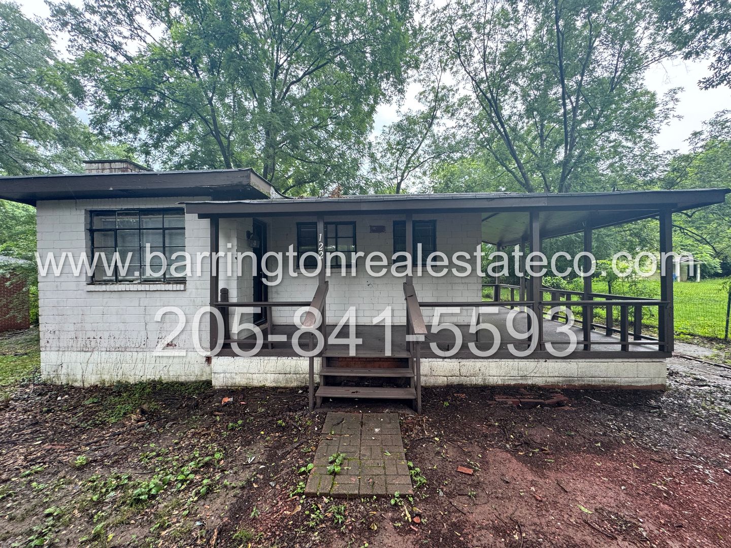 Hueytown House: 122 Gwin Avenue