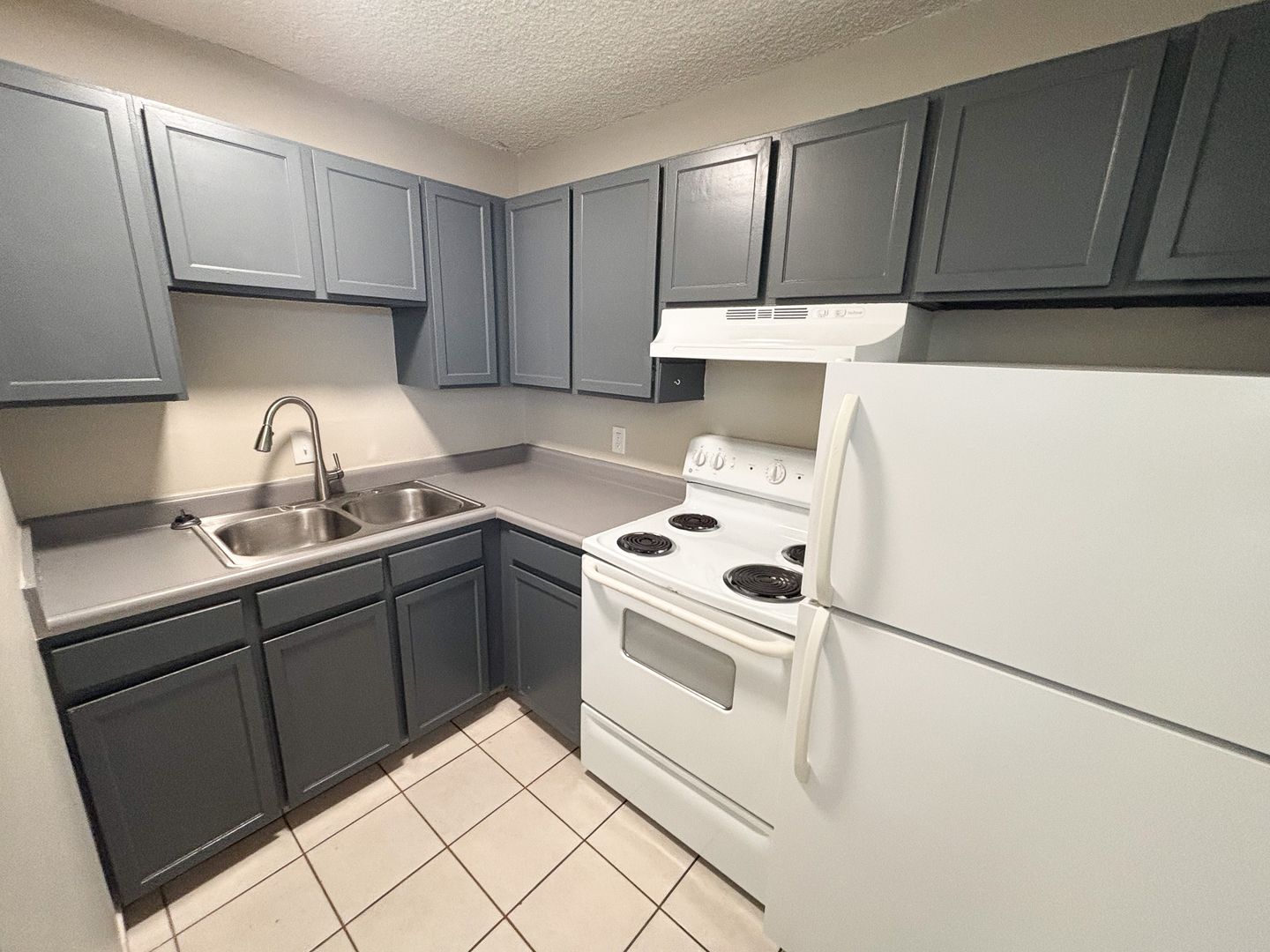 Colorado Springs Apartment: 1806 E LaSalle St