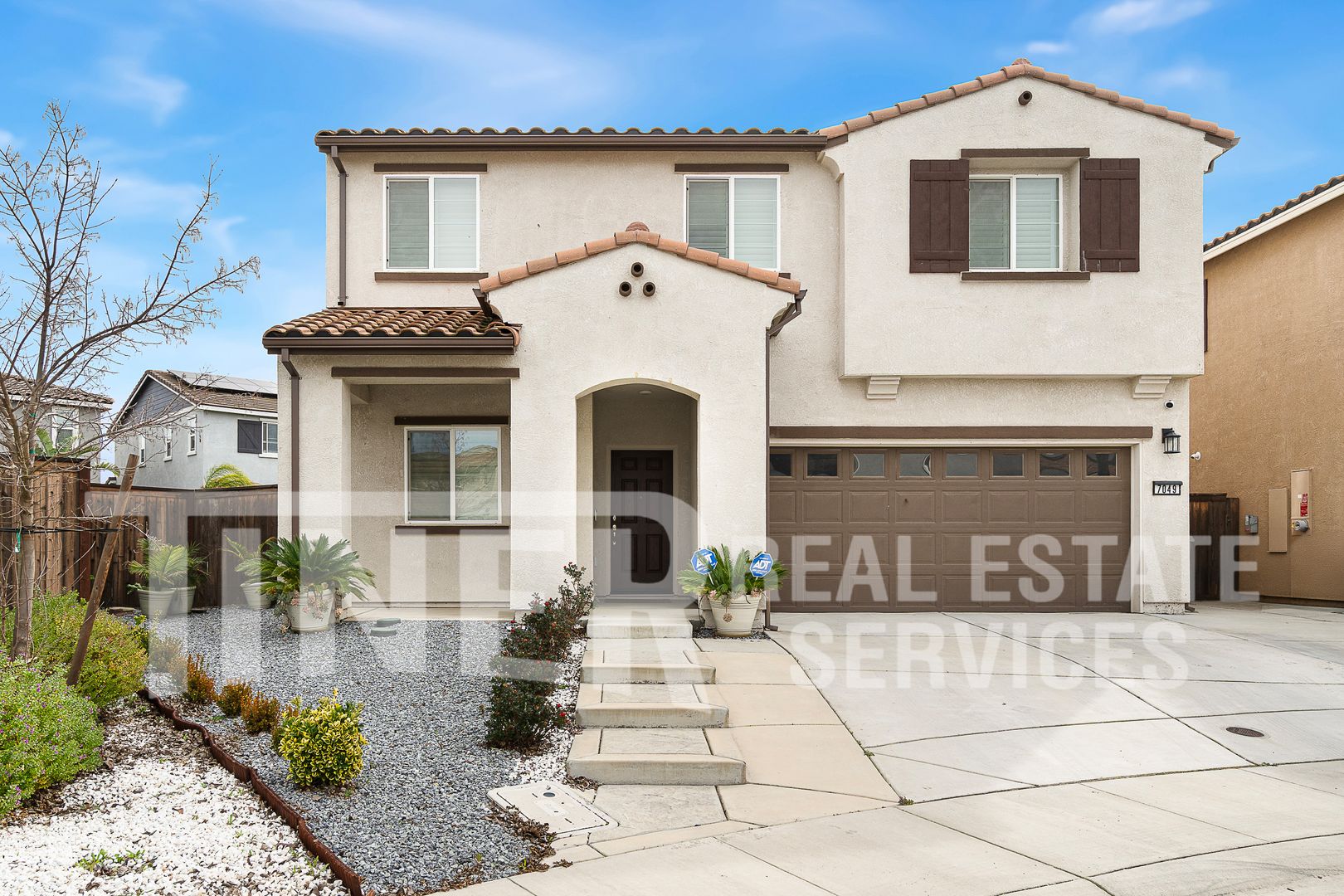 Roseville House: 7049 Star Trail Way