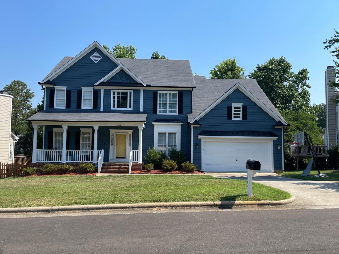 Raleigh House: 11804 shavenrock Pl