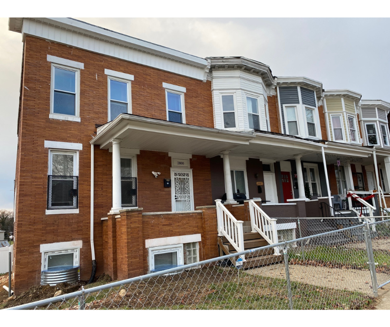 Baltimore Condo: 2800 The Alameda