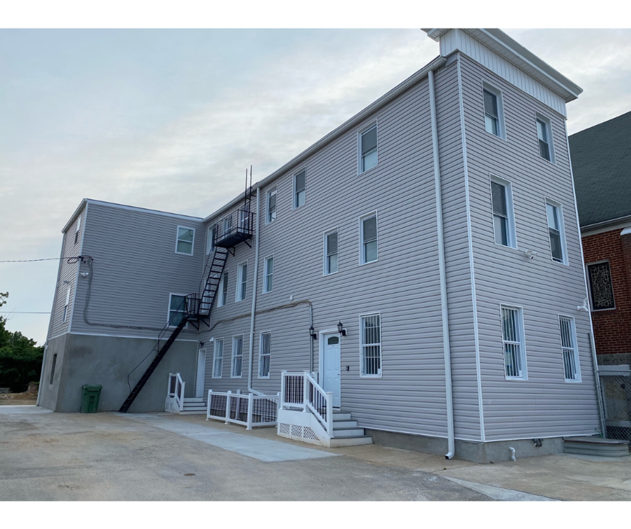 Baltimore Condo: 6 South Franklintown Road